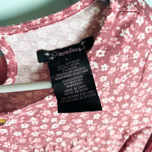 Girls floral long sleeve flowy blouse, light weight, large - Picture 3 of 4